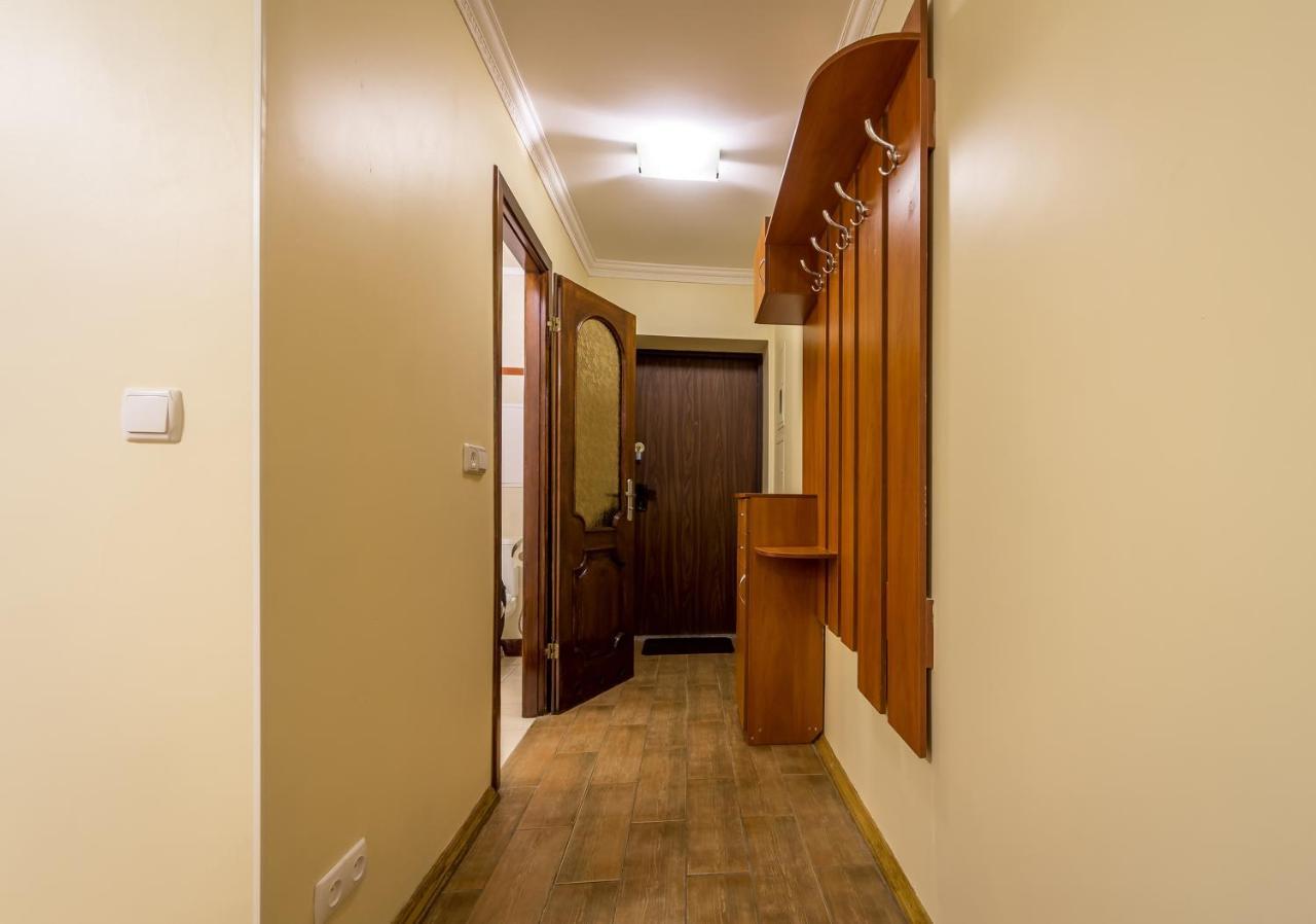 Apartment On Leonida Pervomais'Koho キエフ エクステリア 写真